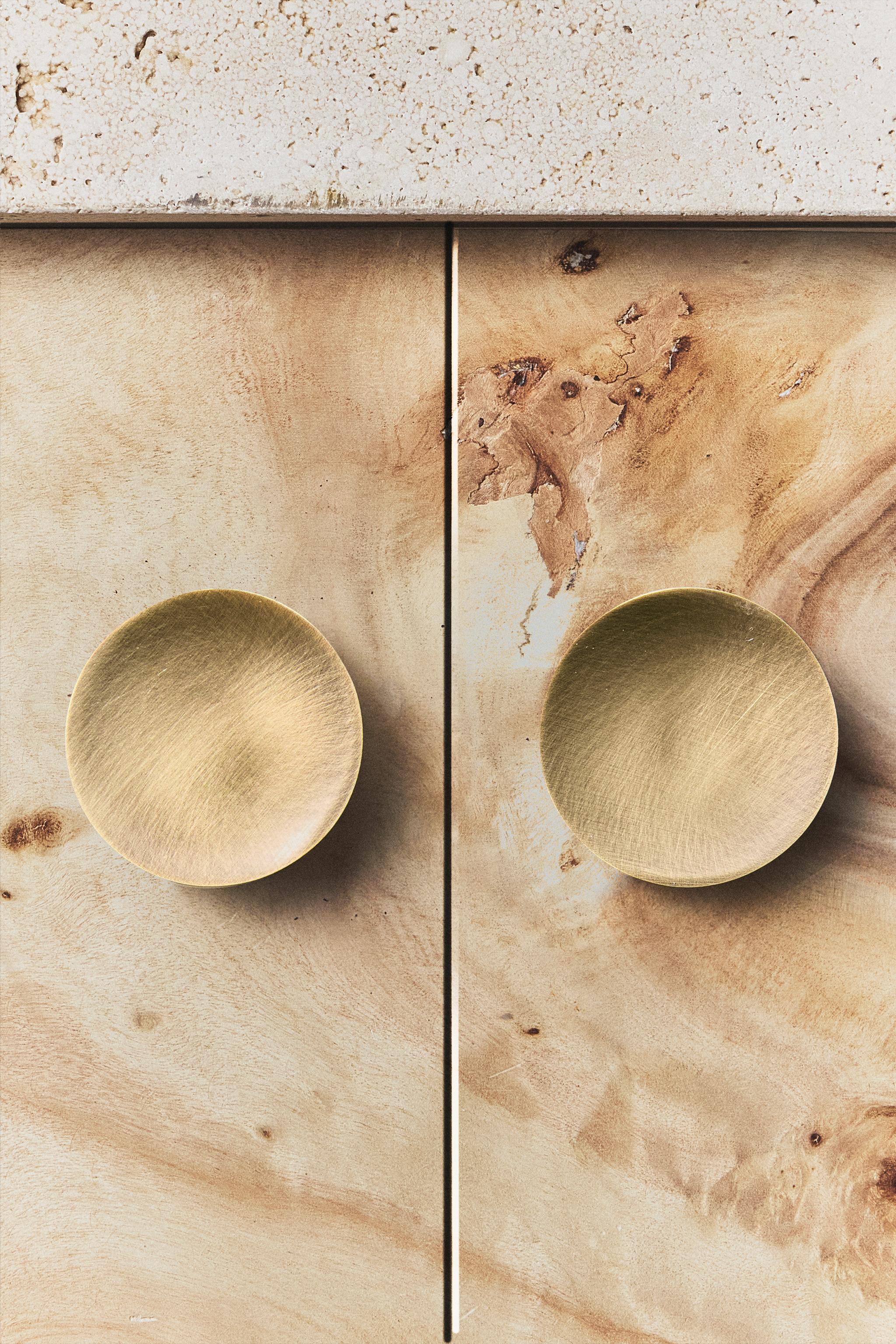 SET OF ROUND BRASS KNOBS (SET OF 2